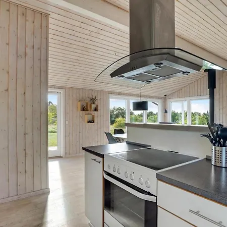 度假居 Gorgeous Home In Hojslev